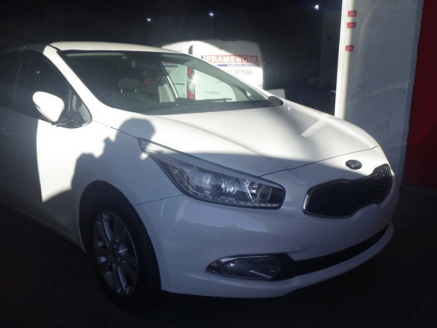 Kia 3 Stage Pearl White Paint Finished