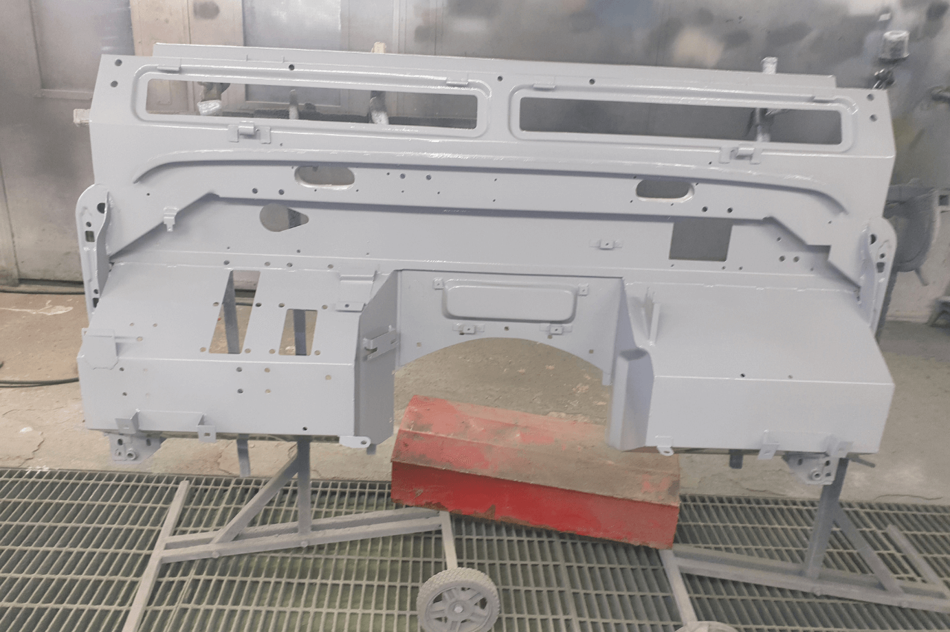 High build primer bulkhead