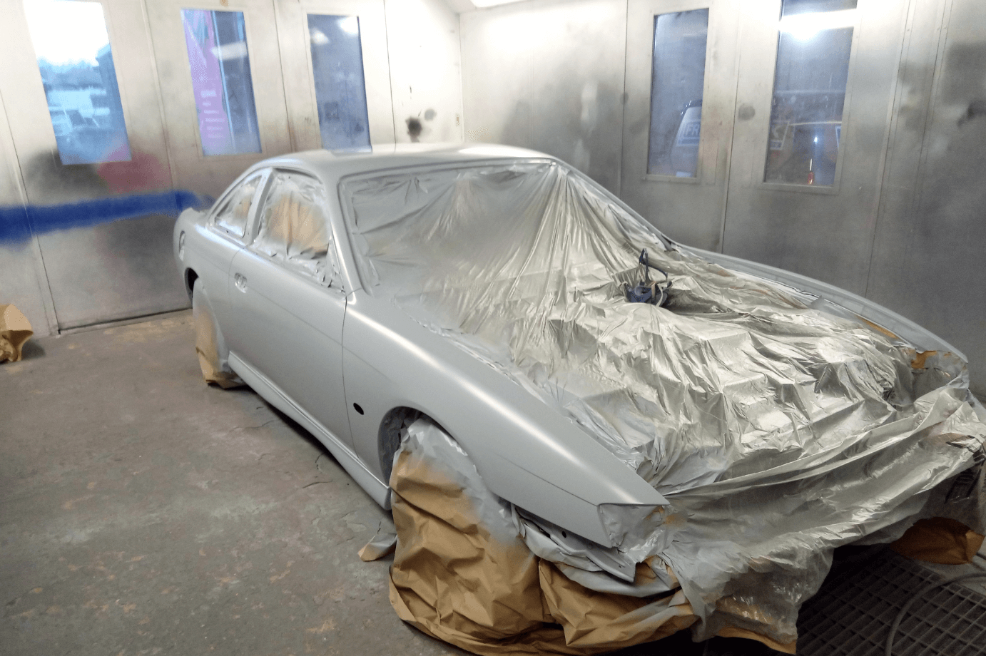 Restoration Nissan During Body Primer