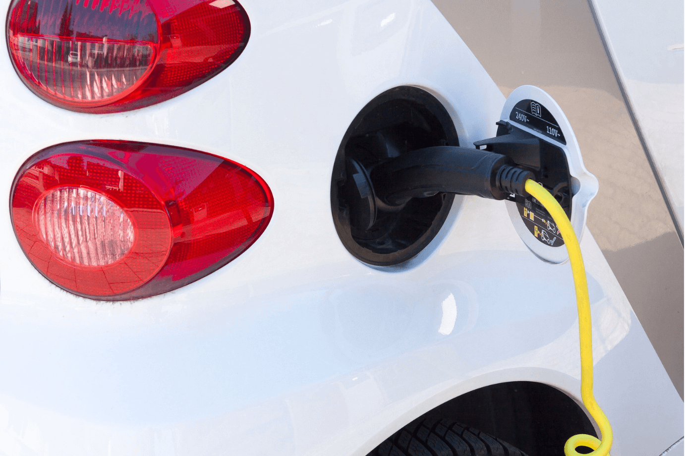 Electric charging 28% more expensive than petrol! - Car Magic